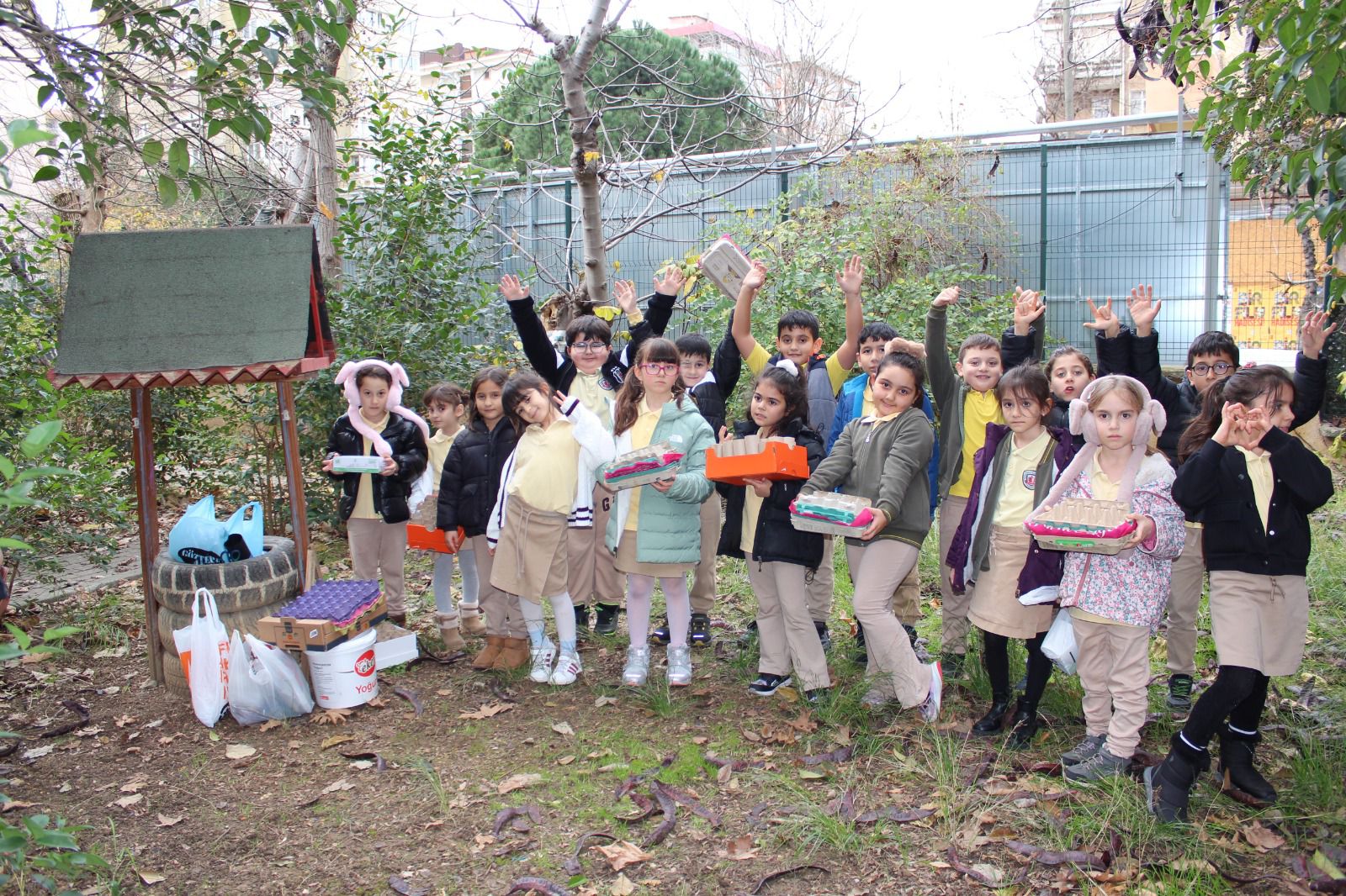 Minik ellerle farkındalık